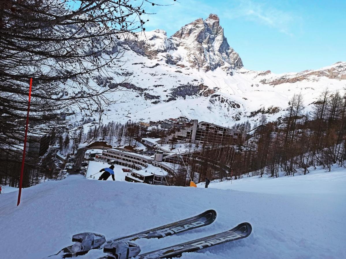 Orange Fox Cervinia Apartment Vda Vacanze In Vetta Cir 0185 เบรยล์-แชร์วิเนีย ภายนอก รูปภาพ